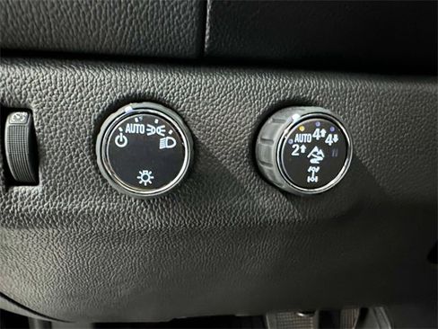 Used 2020 Chevrolet Colorado ZR2 image 15