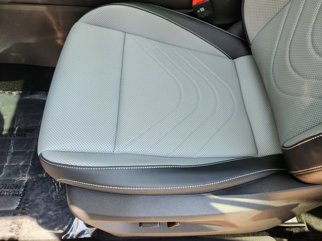 New 2026 Volkswagen Tiguan SE AWD/4WD image 21