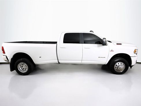 Used 2024 RAM 3500 Big Horn w/ Sport Appearance Package image 8