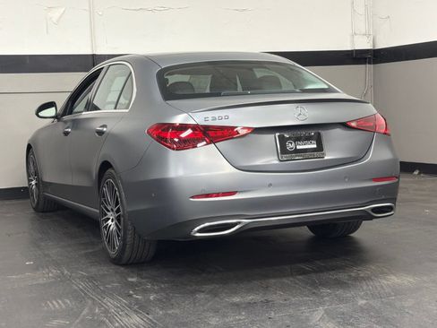Used 2023 Mercedes-Benz C 300 Sedan image 10