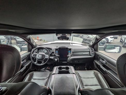 Used 2023 RAM 1500 Laramie AWD/4WD image 10