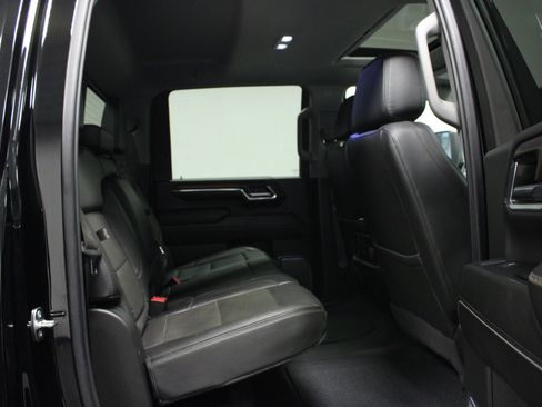 Used 2024 GMC Sierra 3500 Denali w/ Denali Reserve Package image 15