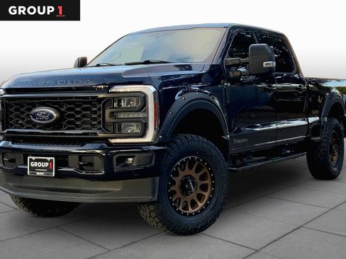 Used 2023 Ford F250 XLT w/ XLT Premium Package AWD/4WD image 1