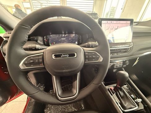 New 2026 Jeep Compass Limited w/ Sun, Sound & Navigation Group image 14