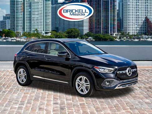 Used 2021 Mercedes-Benz GLA 250 w/ Premium Package image 9