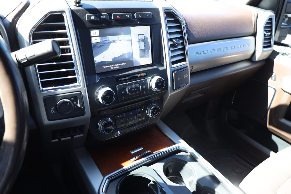Used 2017 Ford F250 King Ranch w/ King Ranch Ultimate Package AWD/4WD image 15