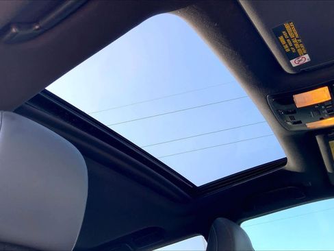 Used 2021 Lexus GX 460 Premium image 14