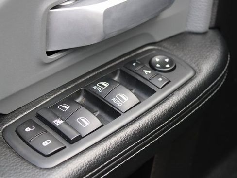 Used 2019 RAM 2500 Big Horn image 19