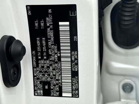 Used 2019 Lexus NX 300h AWD image 33