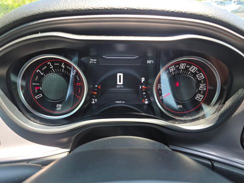 Used 2023 Dodge Challenger R/T RWD image 33