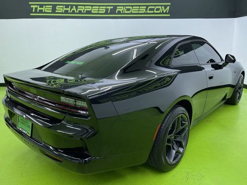 Used 2024 Dodge Charger R/T w/ Plus Group image 10