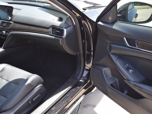 Used 2021 Honda Accord EX-L image 16