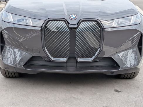 New 2026 BMW iX xDrive45 image 5