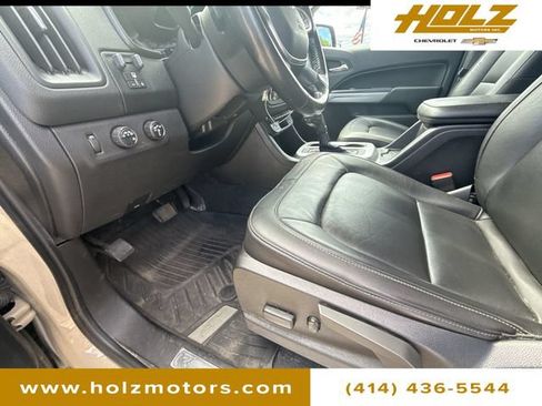 Certified 2021 Chevrolet Colorado ZR2 w/ ZR2 Dusk Special Edition AWD/4WD image 34