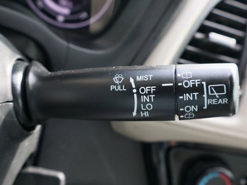 Used 2017 Honda HR-V LX image 30