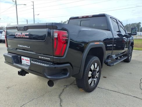 Used 2025 GMC Sierra 2500 Denali image 7