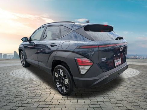 Used 2025 Hyundai Kona SEL AWD/4WD image 7