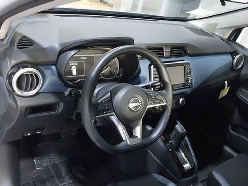 Used 2025 Nissan Versa SV w/ Trunk Package FWD image 19
