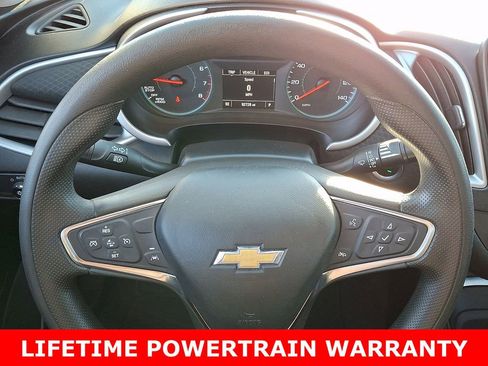 Used 2023 Chevrolet Malibu LT image 18