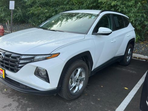 Used 2023 Hyundai Tucson SEL AWD/4WD image 3