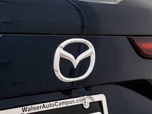 Used 2024 MAZDA CX-90 3.3 Turbo w/ Preferred Plus AWD/4WD image 17