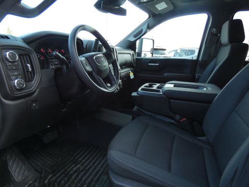 New 2026 GMC Sierra 3500 Pro image 12