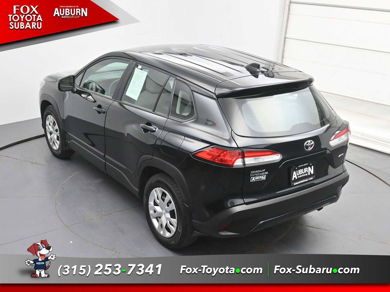 Used 2024 Toyota Corolla Cross L AWD/4WD image 27