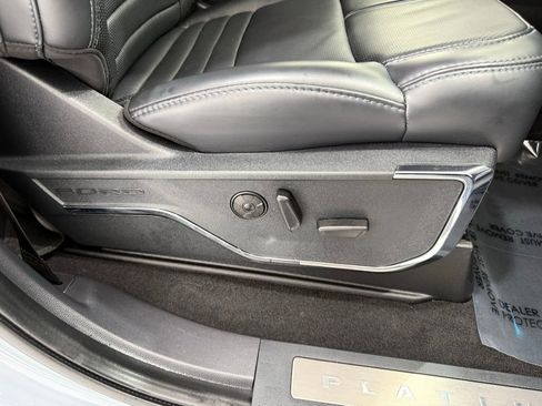 Certified 2025 Ford F450 Platinum image 20