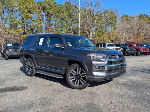 Used 2021 Toyota 4Runner Limited image 3