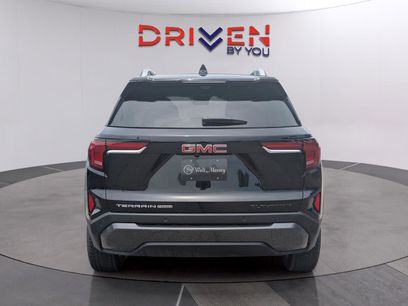 New 2026 GMC Terrain Elevation w/ Elevation Premium Package