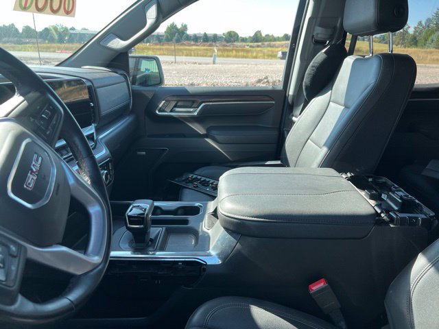 Used 2025 GMC Sierra 1500 SLT w/ SLT Premium Plus Package AWD/4WD image 8