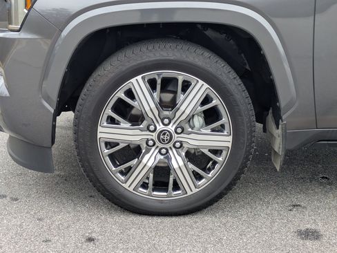 Used 2024 Toyota Sequoia Capstone image 33