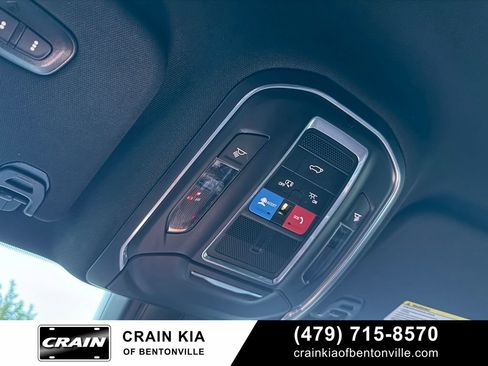 Used 2022 Jeep Wagoneer Series III RWD image 20