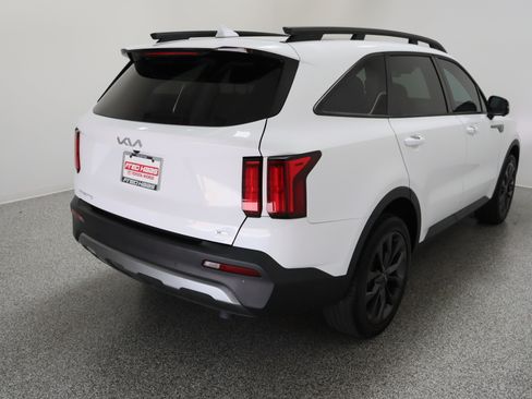 Used 2023 Kia Sorento SX Prestige AWD/4WD image 7