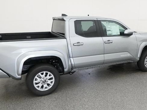 New 2026 Toyota Tacoma SR5 AWD/4WD image 10