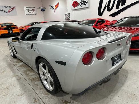 Used 2008 Chevrolet Corvette Coupe RWD image 3