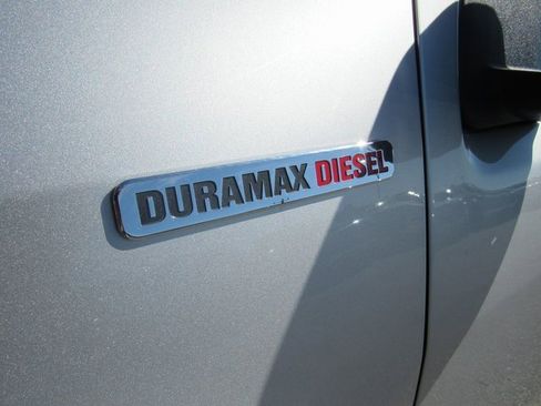 Used 2019 Chevrolet Colorado W/T w/ WT Convenience Package image 11