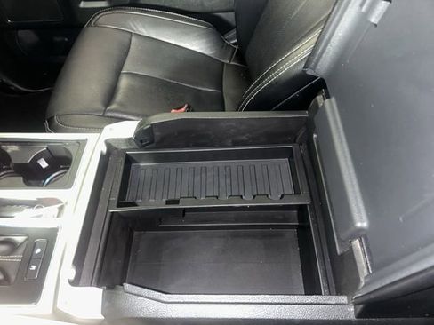 Used 2018 Ford F150 Lariat w/ Equipment Group 502A Luxury AWD/4WD image 34