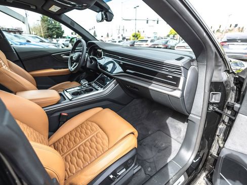 Used 2023 Audi RS Q8 AWD/4WD image 28