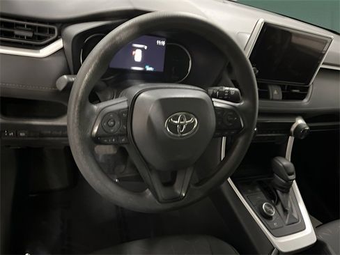 Used 2024 Toyota RAV4 XLE image 18