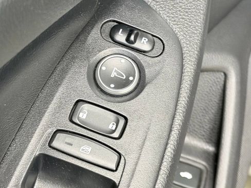 Used 2021 Honda Accord Hybrid image 11