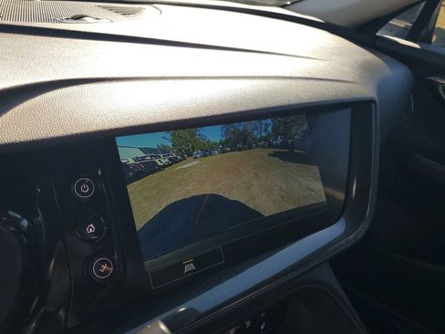 Used 2023 Buick Envision Essence FWD image 22