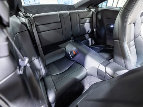 Used 2022 Porsche 911 Carrera image 32