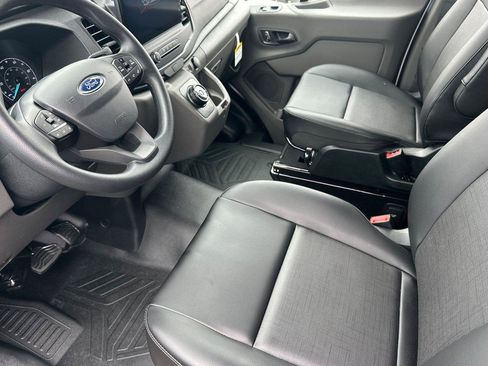 New 2025 Ford E-Transit 350 image 7