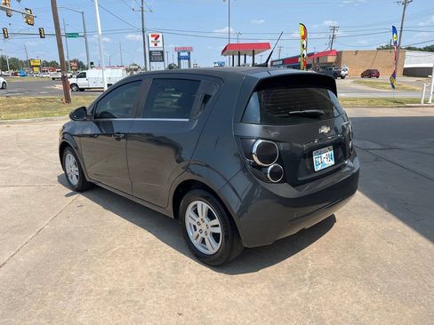 Used 2014 Chevrolet Sonic LT FWD image 5