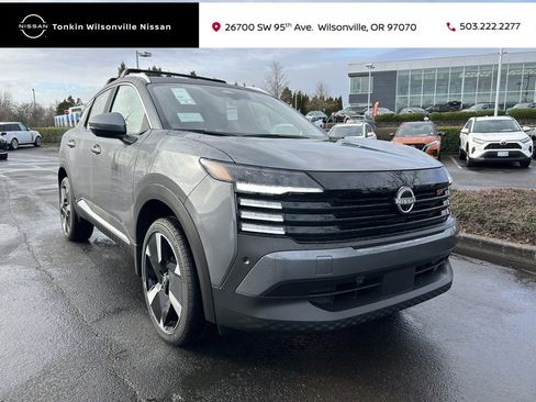 New 2025 Nissan Kicks SR w/ Illumination Package image 1