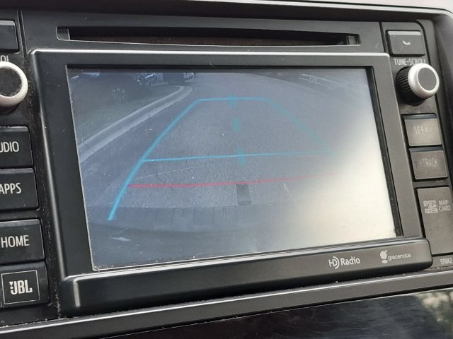 Used 2014 Toyota Sequoia Platinum AWD/4WD image 15