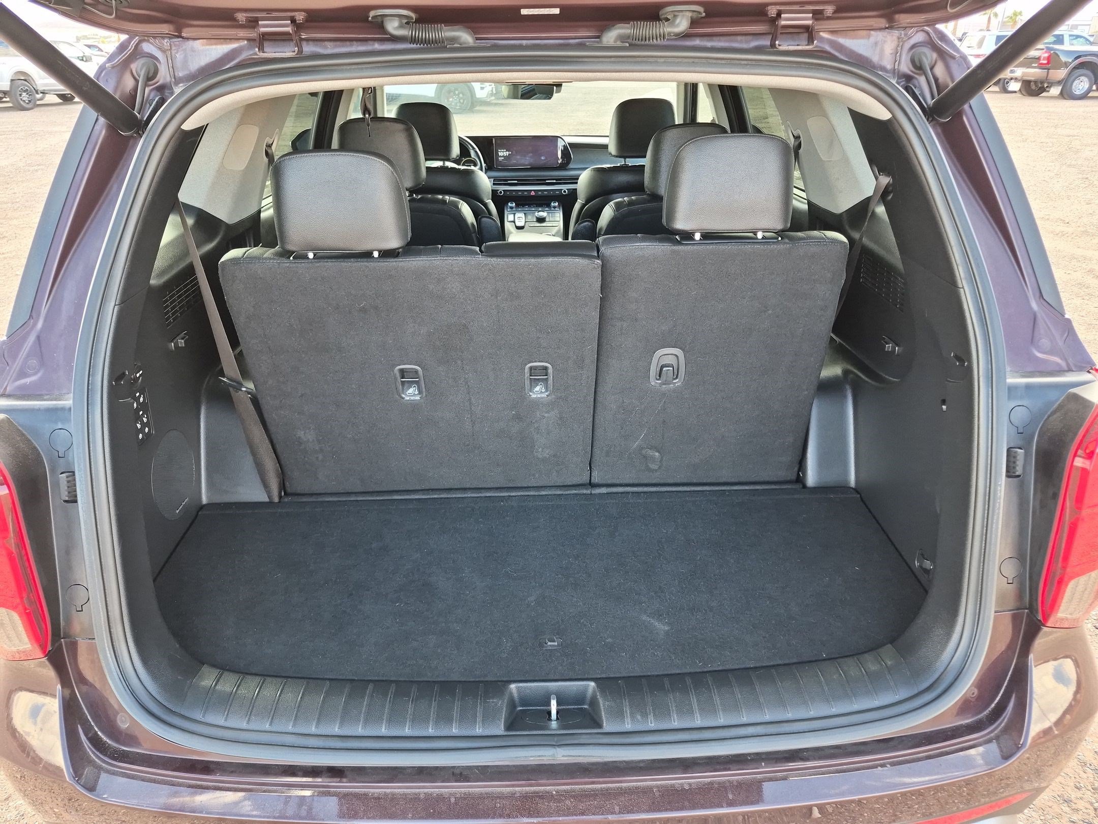 Used 2024 Hyundai Palisade Limited FWD image 30