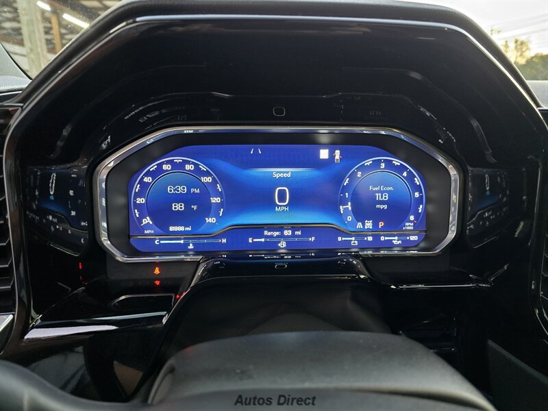 Used 2022 Chevrolet Silverado 1500 High Country w/ High Country Premium Package AWD/4WD image 35