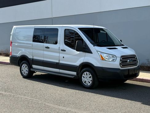 Used 2017 Ford Transit 250 130 Low Roof w/ Exterior Upgrade Package image 7